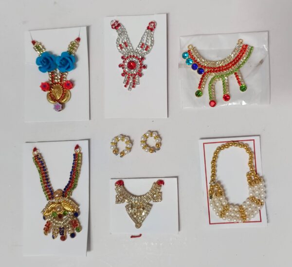 Laddu Gopal Ji Haar Set with Free Kangan (Pack of 6) – Assorted Colors and Designs