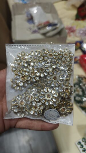 Kundan Flower Patch